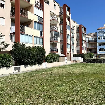 T2 Sea View In Frontignan